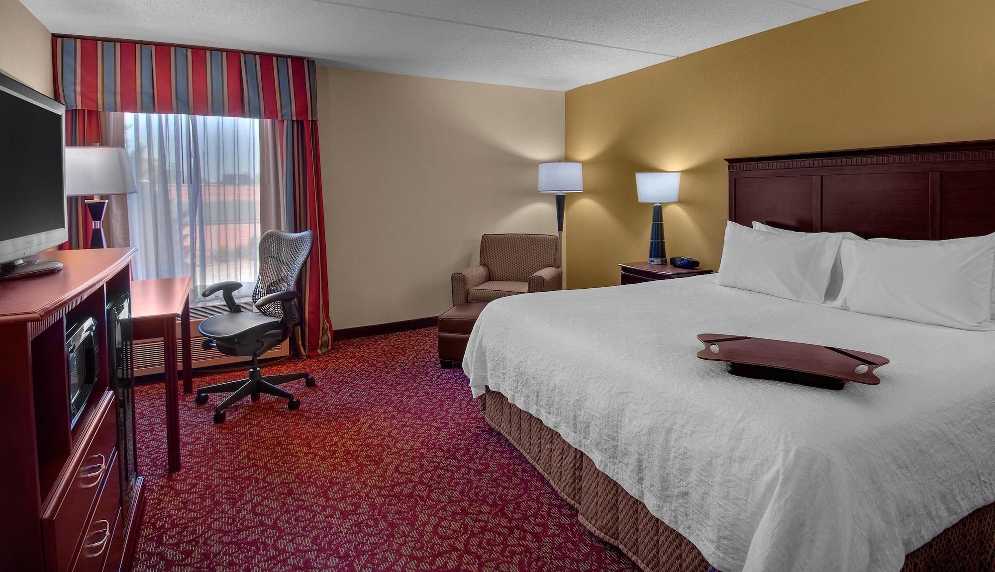 Hotel Hampton Newport News-yorktown 3*