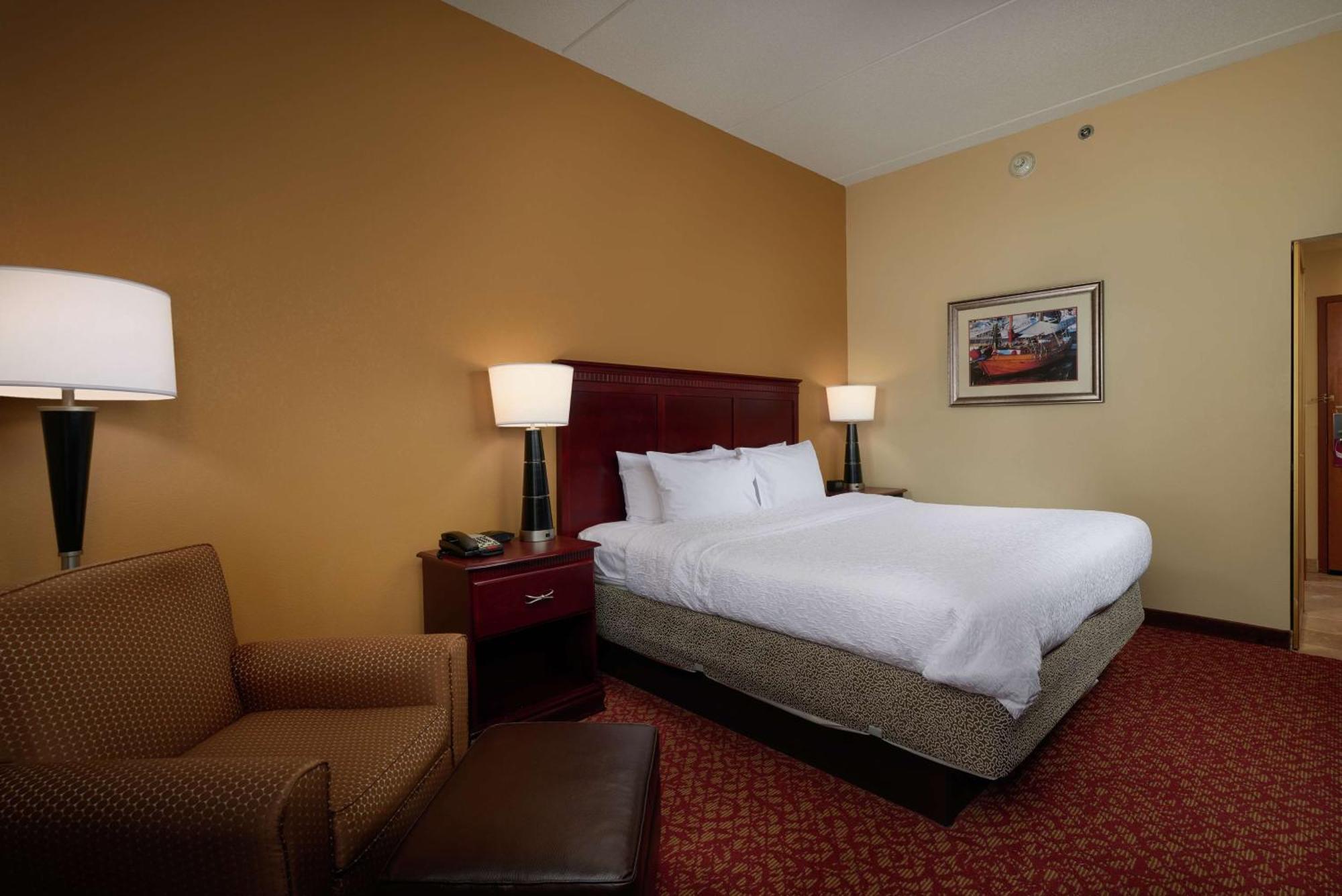 Hampton Newport News-yorktown 3*